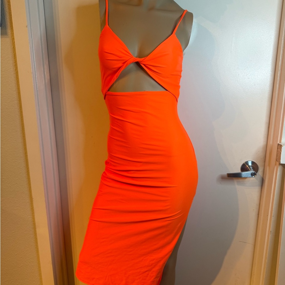 Windsor Neon Orange Cutout Bodycon Dress• NWT